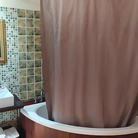 Rural Cayetana Hotell