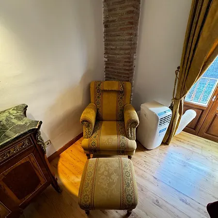 Rural Cayetana 4*