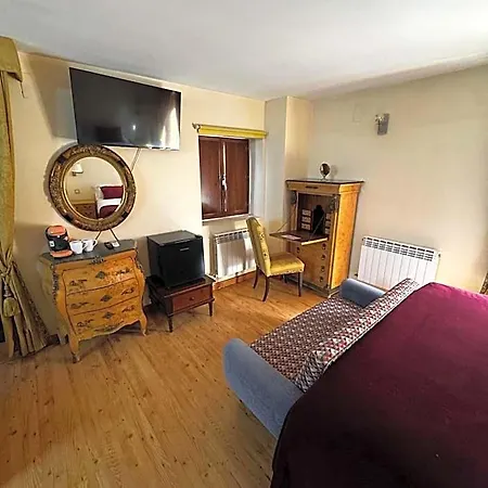 Rural Cayetana 4*