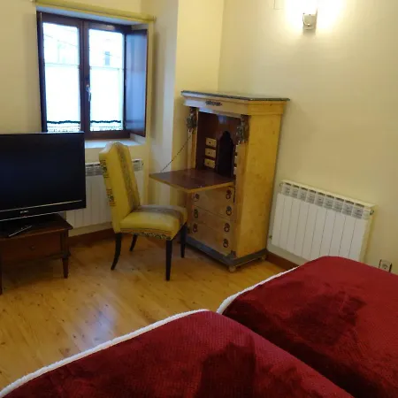 Rural Cayetana 4*