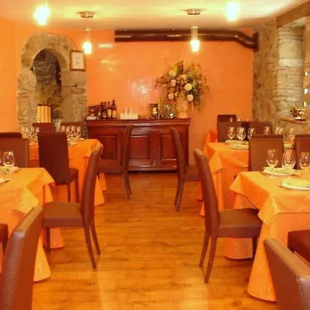 Rural Cayetana Otel 4*