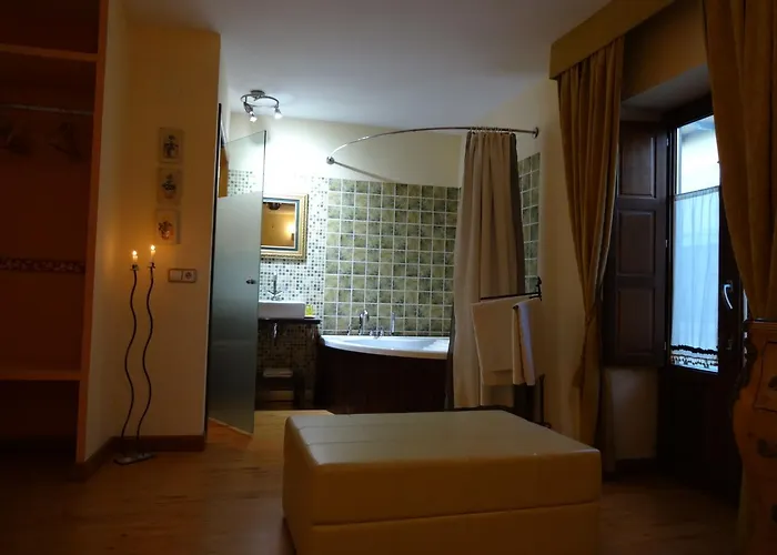 Rural Cayetana Hotel