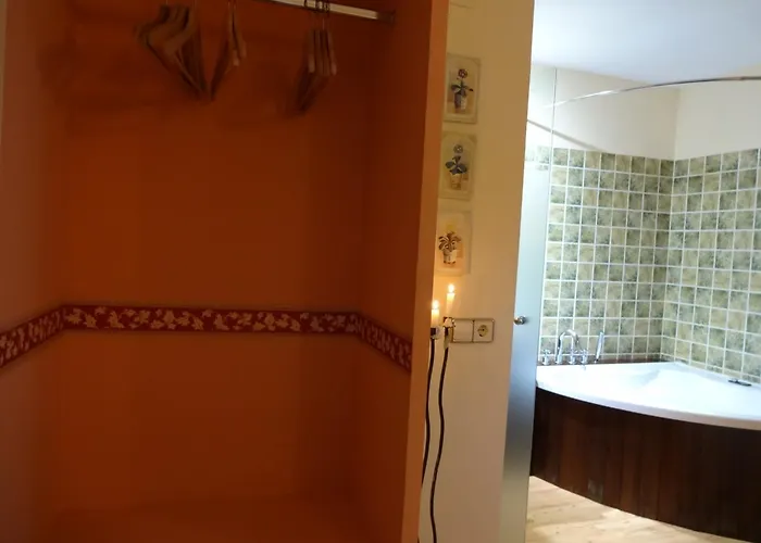 Rural Cayetana 4*