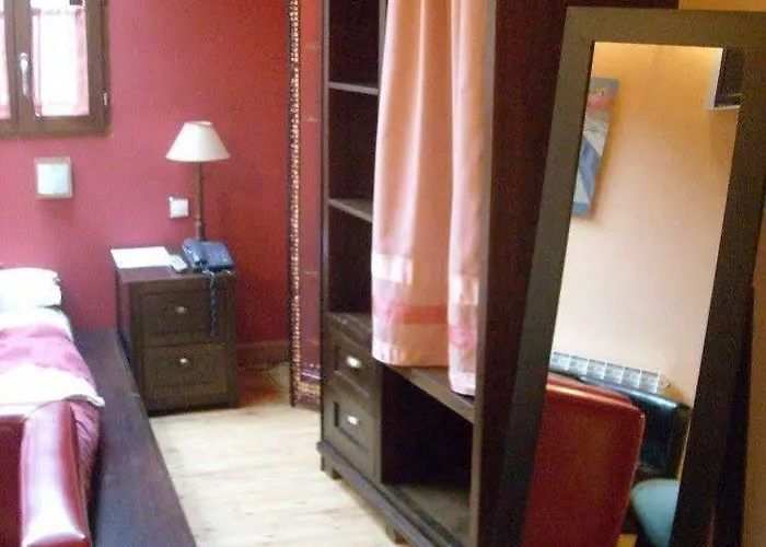 Rural Cayetana Hotel 4*